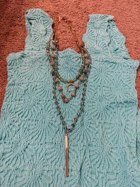 Layered Beaded & Bar Pendant Necklace in Aqua and Gold